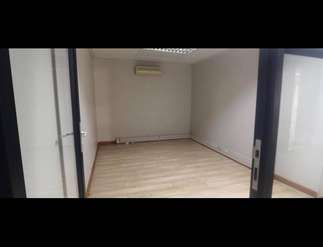 BUSINESS PROPERTY TO RENT IN ERASMUSKLOOF